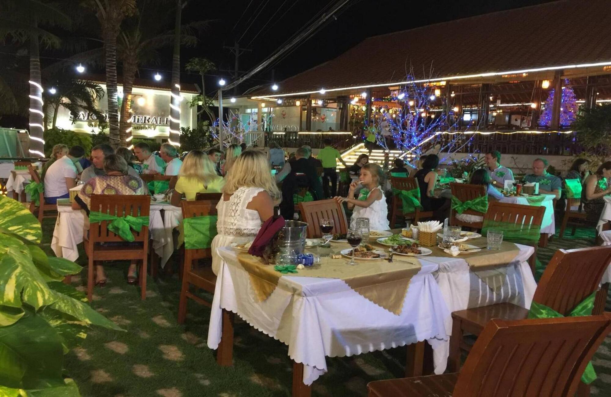 Saigon Emerald Beach Resort Фан Тиет Екстериор снимка